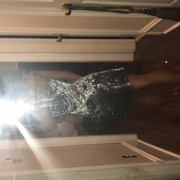 Silver homecoming dress - Picture 2 of 2